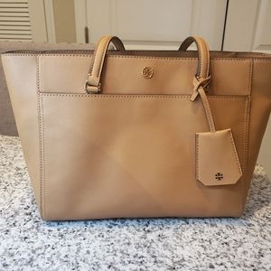 Tory Burch small Robinson tote
